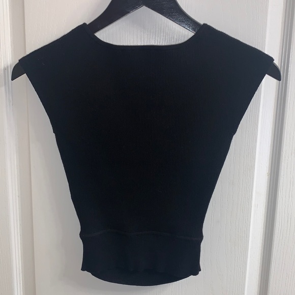 Wilfred crop cutout shirt - Picture 3 of 3